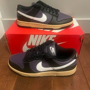 Nike Women’s Dunks
